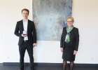 v. l. n. r.: Julius Kaiser, Regierungspräsidentin Maria Els 